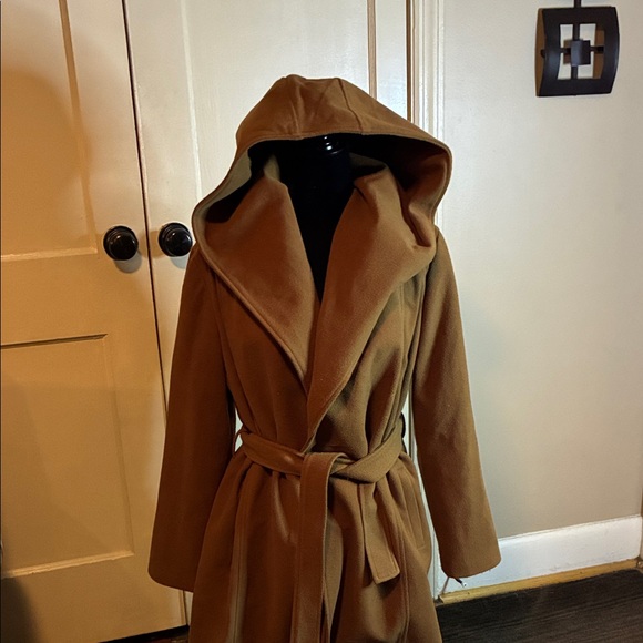 BB Dakota Tan Belted Trench Coat - Picture 2 of 5